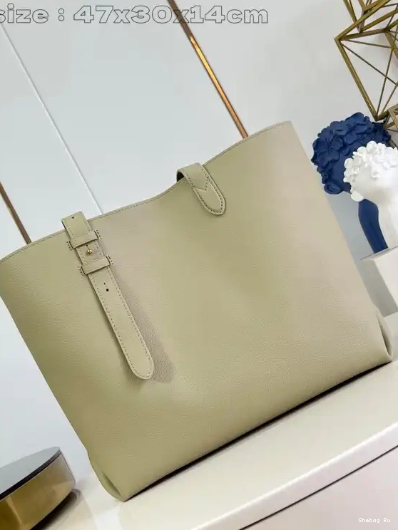 Key Low MM-47*30*14CM Cabas LOUIS VUITTON 0518